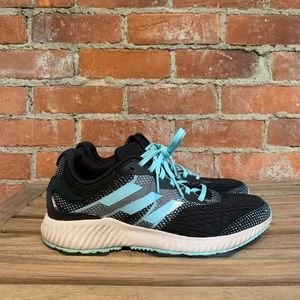 adidas AeroBounce Women’s Size 9.5